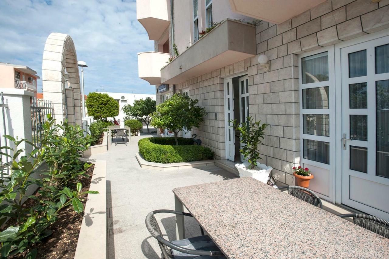 House Bacak - Apartment & Wellness-Studio Baska Voda Exterior photo